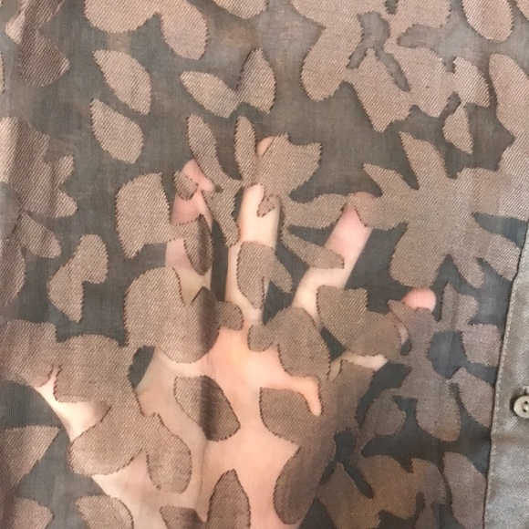 Sheer button down - Picture 5 of 5